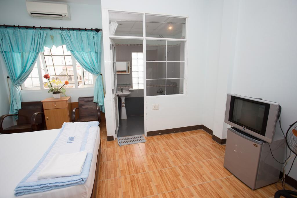 Sunny Fine Guesthouse Hue Zimmer foto